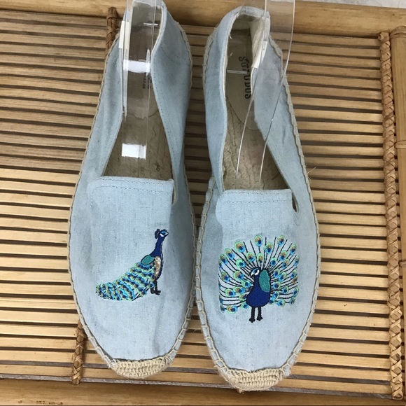 soludos peacock